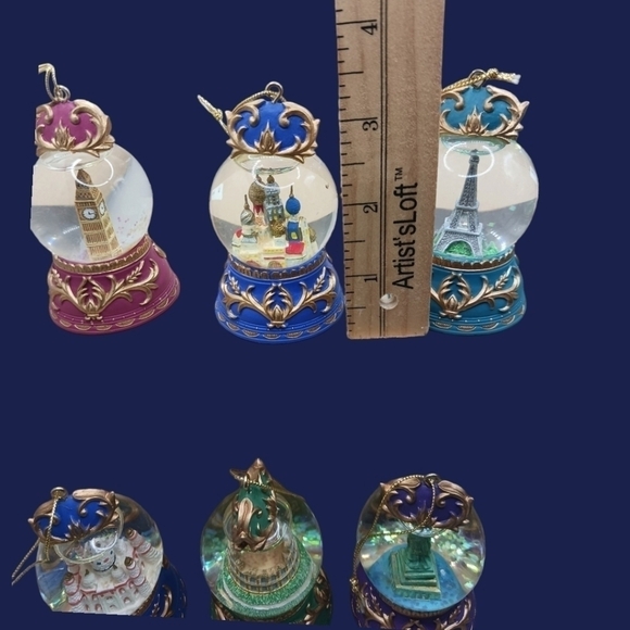 Lot of 10 snowglobes ornaments - Picture 2 of 15